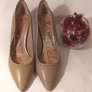 Sam Edelman Tiana Heels. Classic, Taupe , Soft Girl